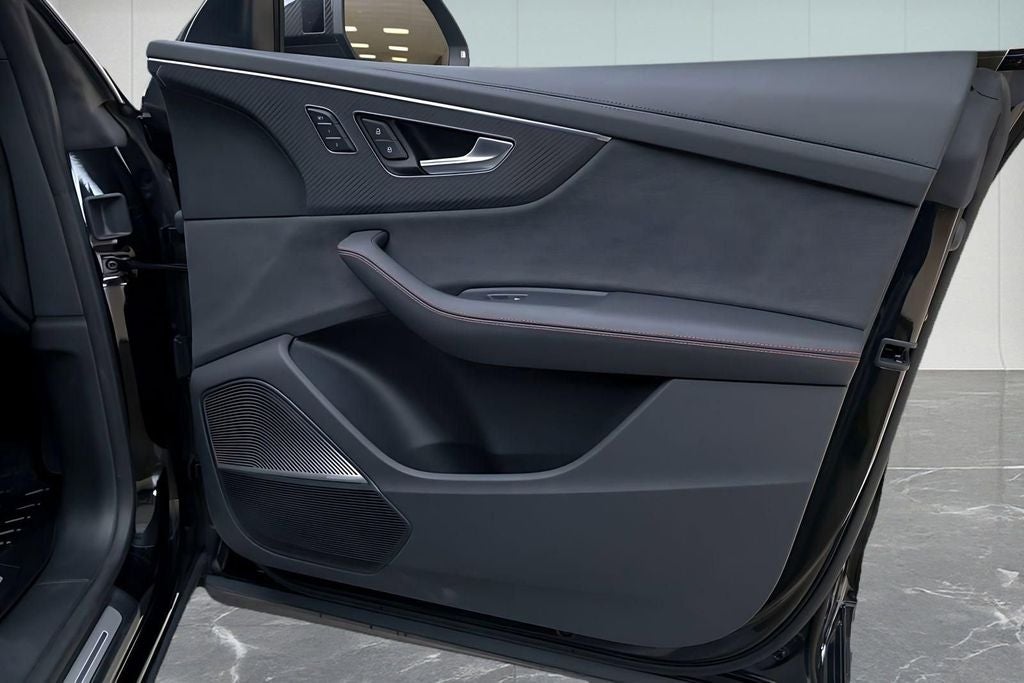 2023 Audi RS Q8 4.0T quattro