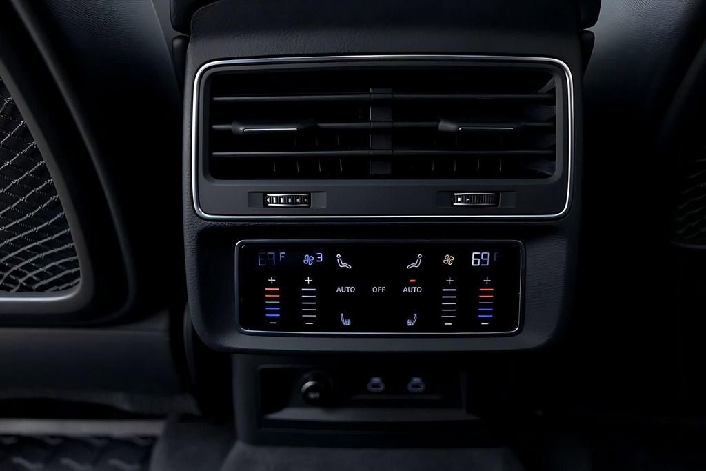 2023 Audi RS Q8 4.0T quattro