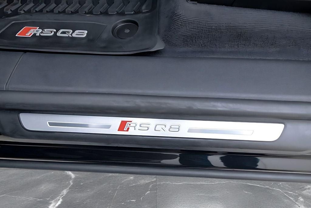 2023 Audi RS Q8 4.0T quattro