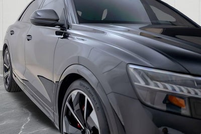 2023 Audi RS Q8 4.0T quattro