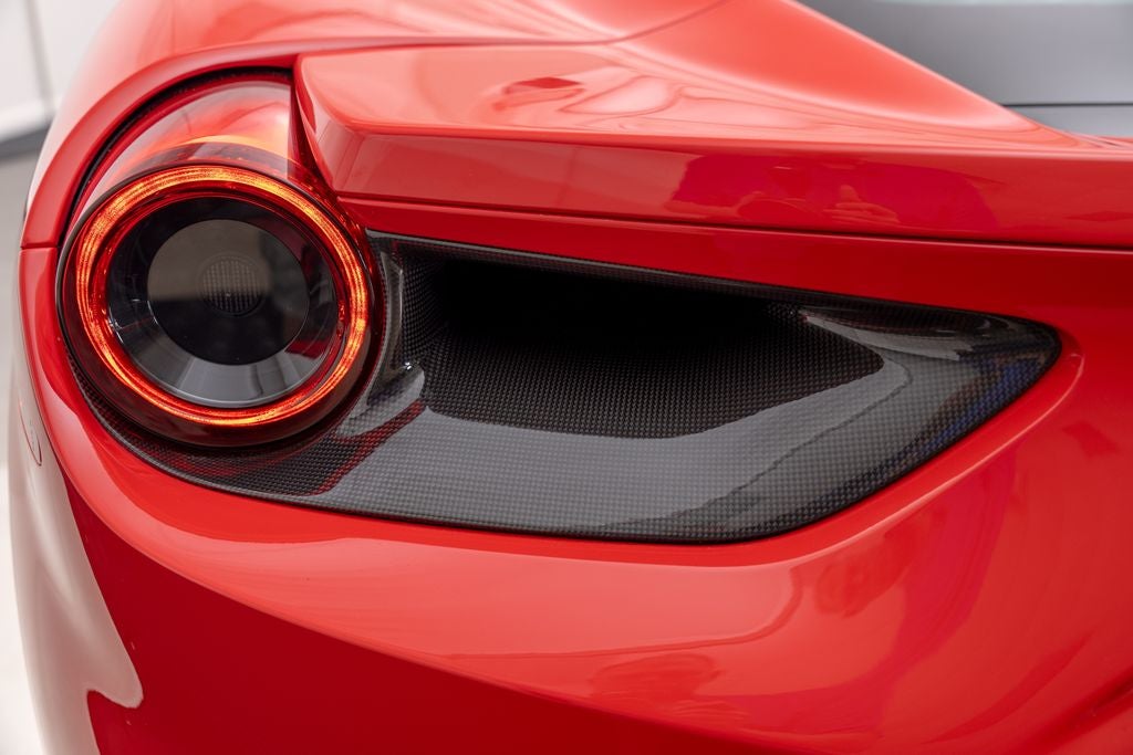 2016 Ferrari 488 GTB Base