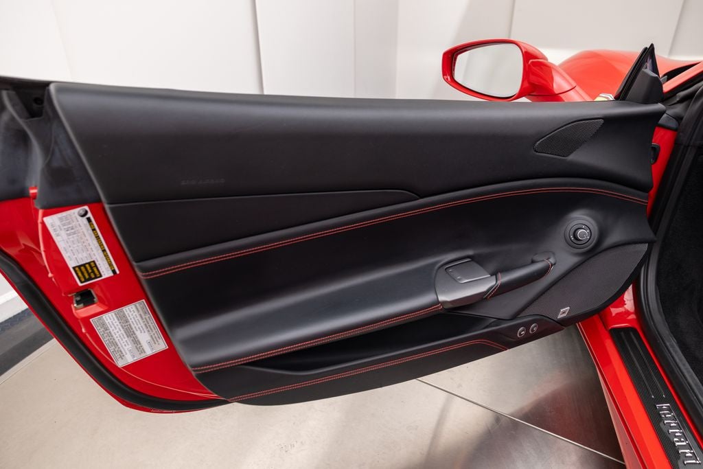 2019 Ferrari 488 Spider Base