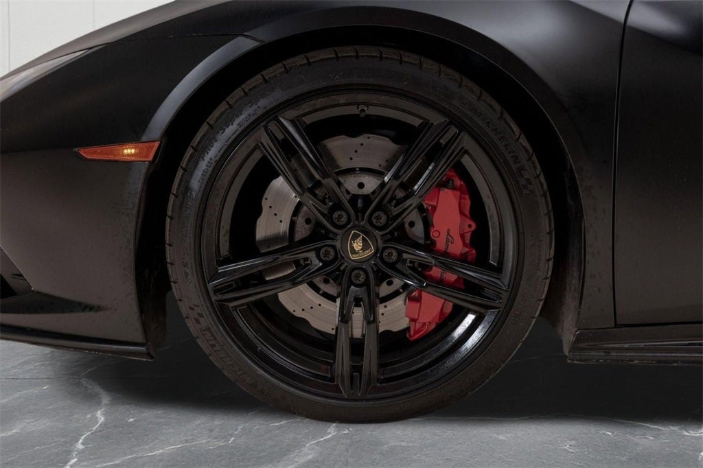 2020 Lamborghini Huracan EVO Base