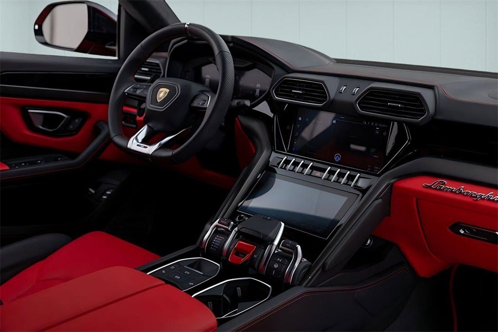 2022 Lamborghini Urus Base