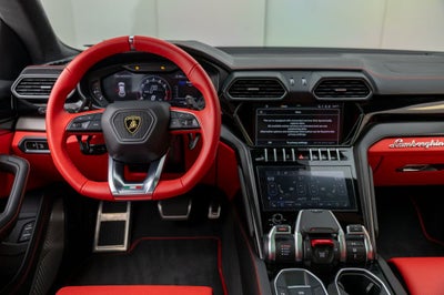 2022 Lamborghini Urus Base