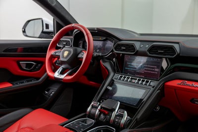 2022 Lamborghini Urus Base
