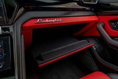 2022 Lamborghini Urus Base