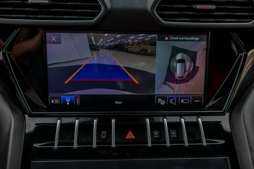 2022 Lamborghini Urus Base