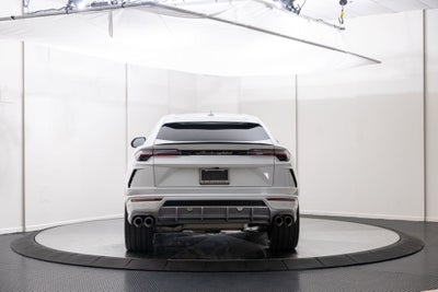 2022 Lamborghini Urus Base