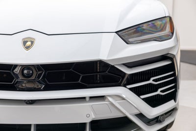 2022 Lamborghini Urus Base