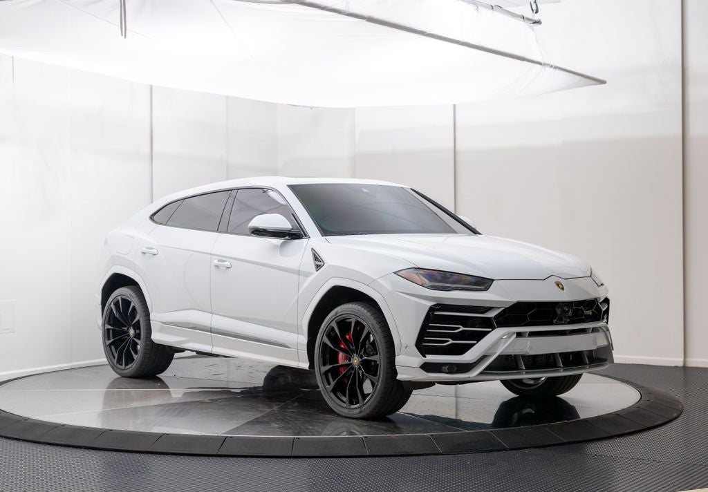 2022 Lamborghini Urus Base