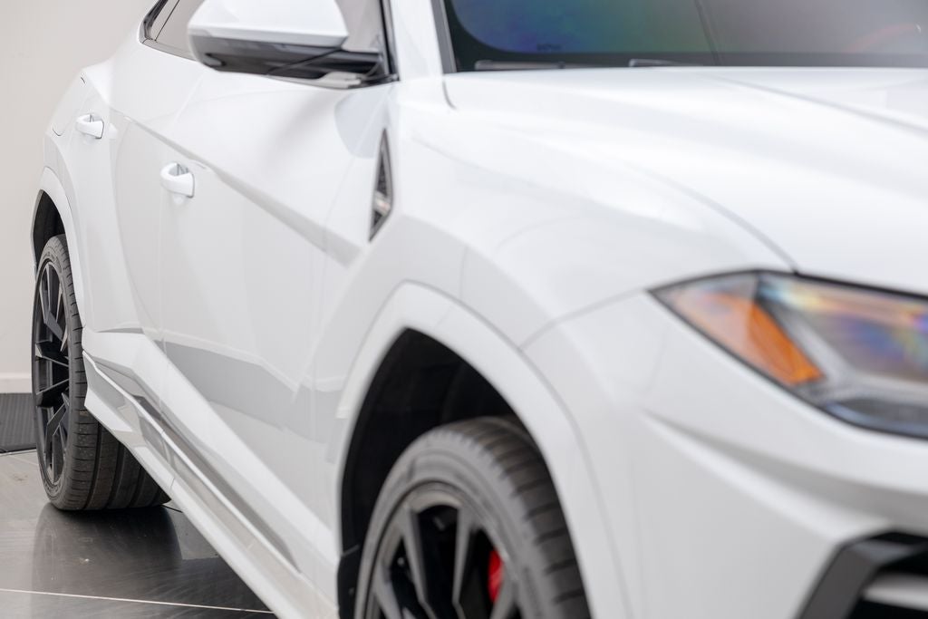 2022 Lamborghini Urus Base