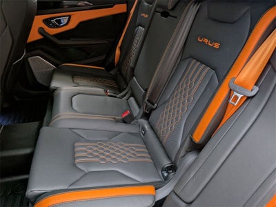 2024 Lamborghini Urus S