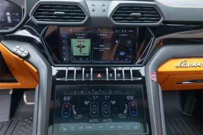 2024 Lamborghini Urus S