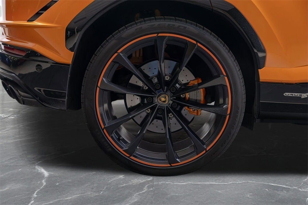 2024 Lamborghini Urus S