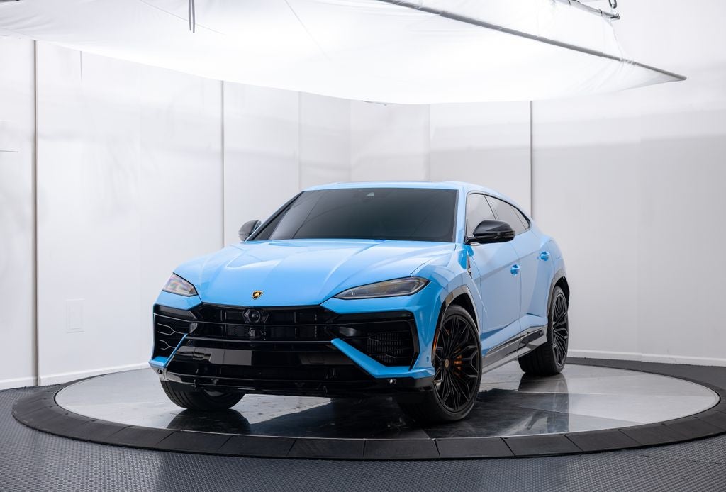 2025 Lamborghini Urus SE