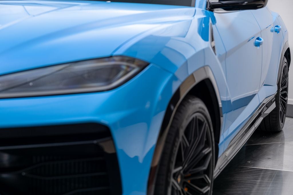2025 Lamborghini Urus SE
