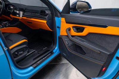2025 Lamborghini Urus SE