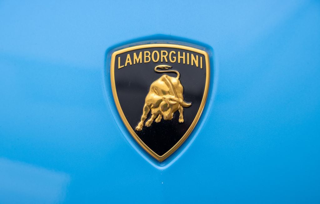 2025 Lamborghini Urus SE