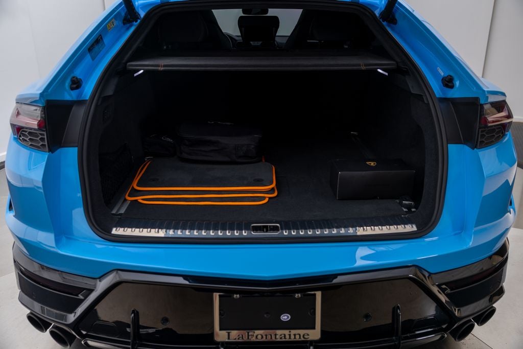 2025 Lamborghini Urus SE
