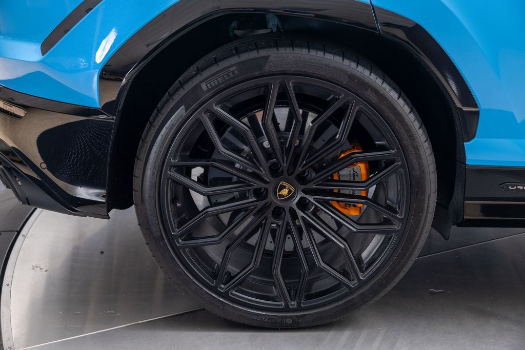 2025 Lamborghini Urus SE