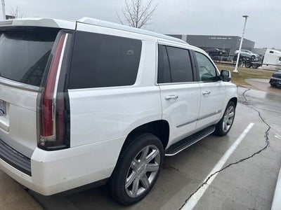2020 Cadillac Escalade Luxury