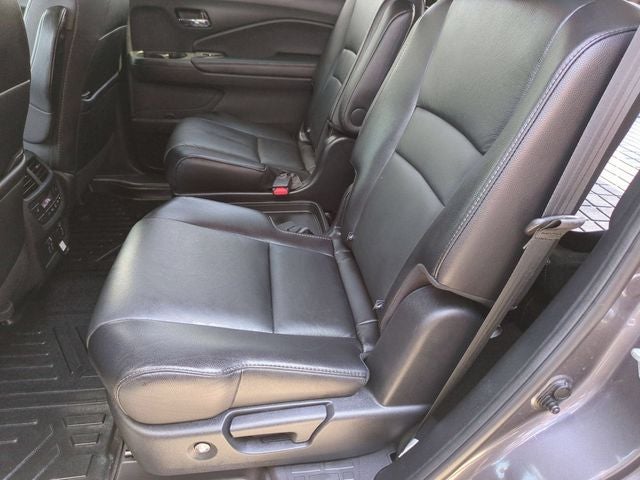 2021 Honda Pilot Touring 7 Passenger
