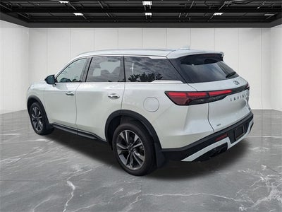 2025 INFINITI QX60 LUXE