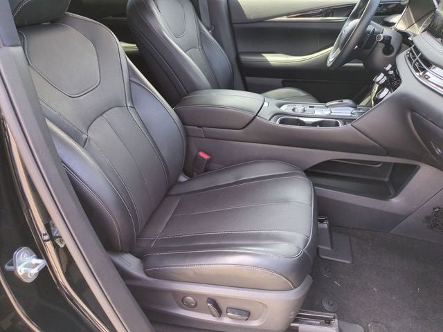 2023 INFINITI QX60 PURE