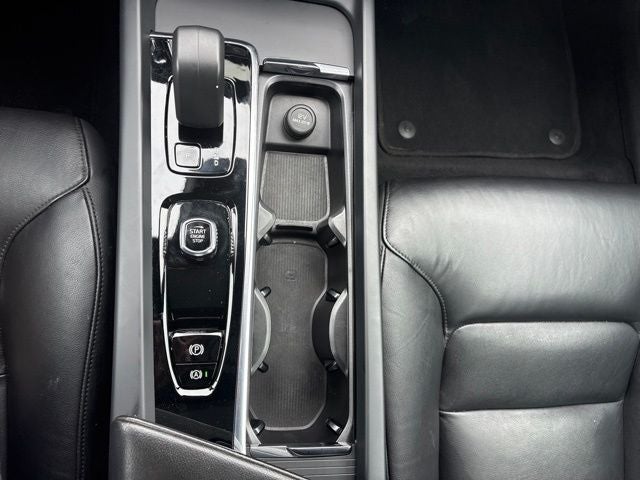 2023 Volvo S60 B5 Plus Black Edition