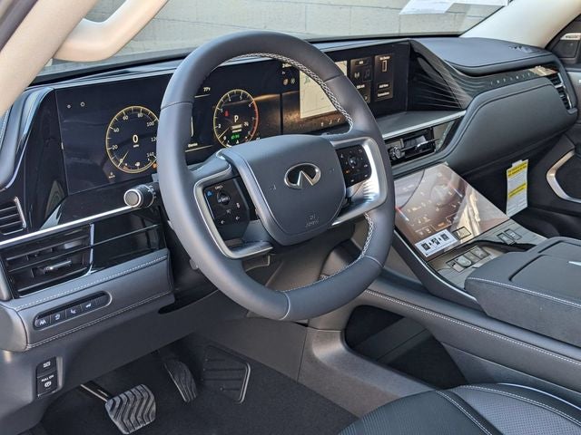 2026 INFINITI QX80 LUXE