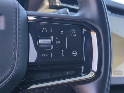 2025 Land Rover Range Rover Velar Dynamic SE