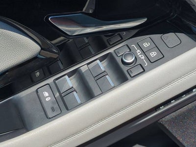 2022 Land Rover Range Rover Evoque R-Dynamic SE