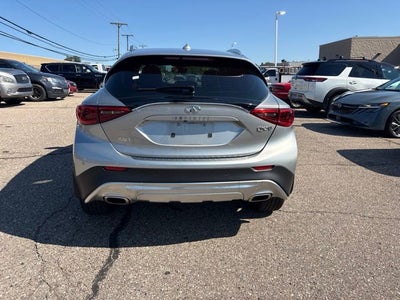 2019 INFINITI QX30 LUXE